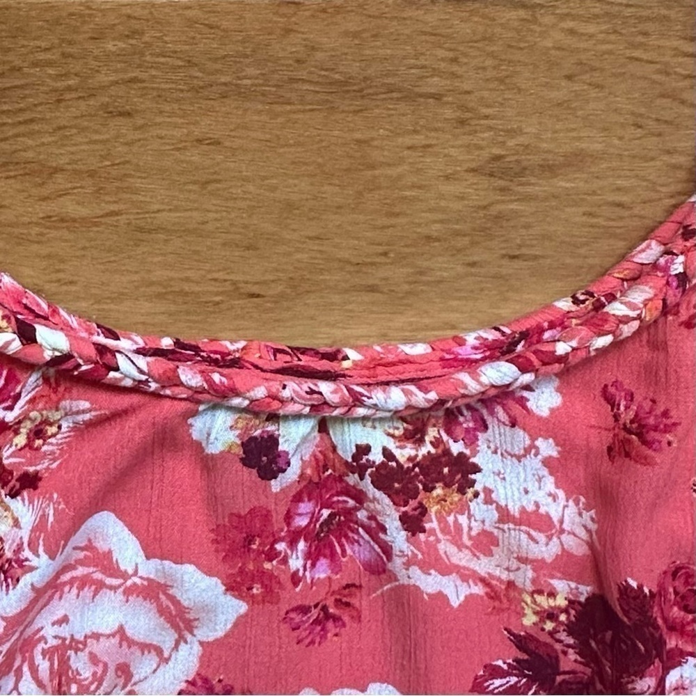 Torrid Floral Top - Picture 3 of 4